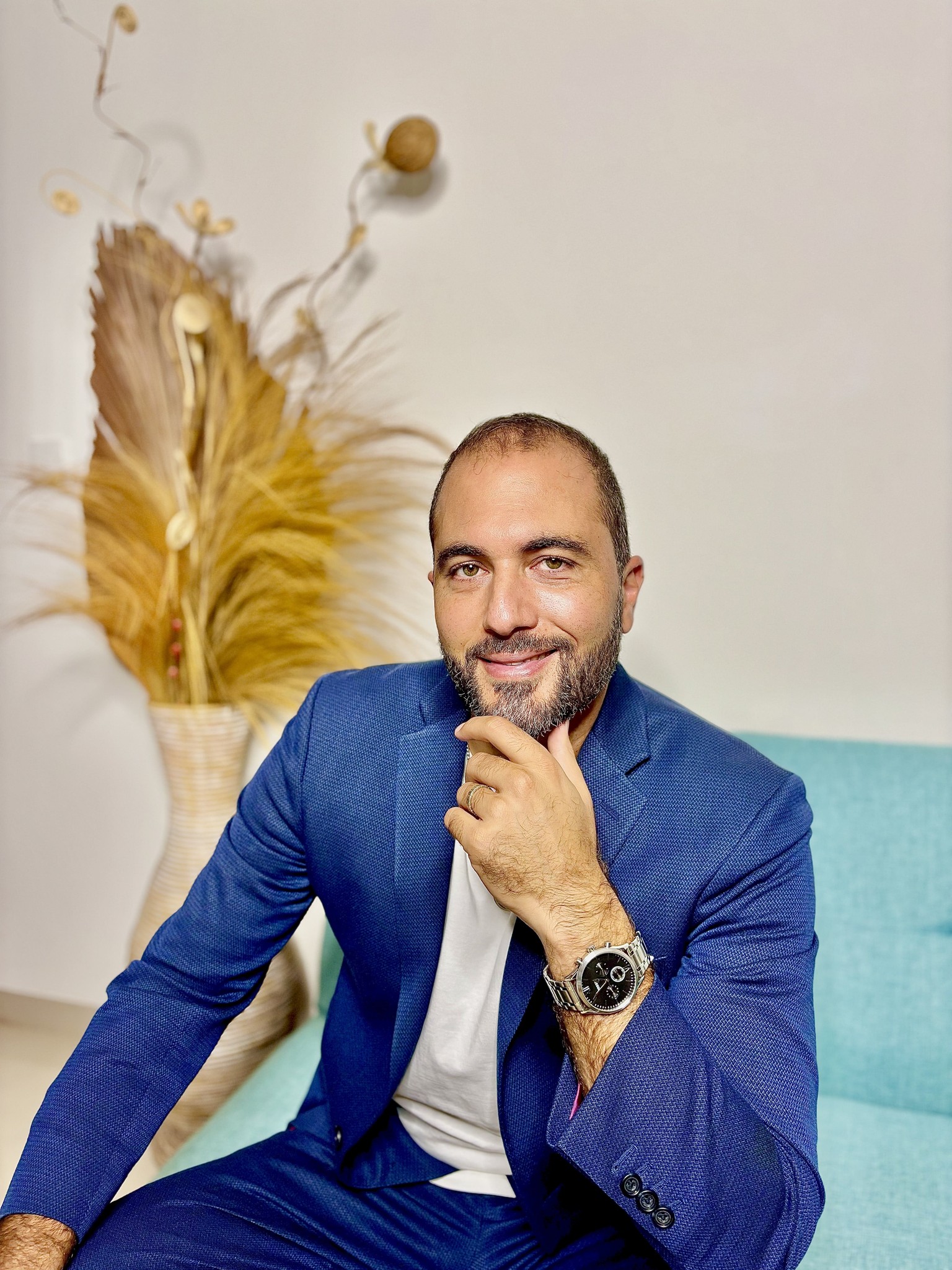 Portrait of Younis Hijazi, PhD, Co-founder of Invest Indo Group
